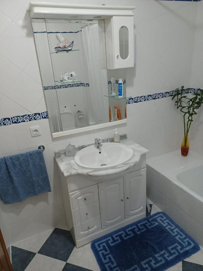 Elegant Sea View Apartment Nazaré Exterior photo