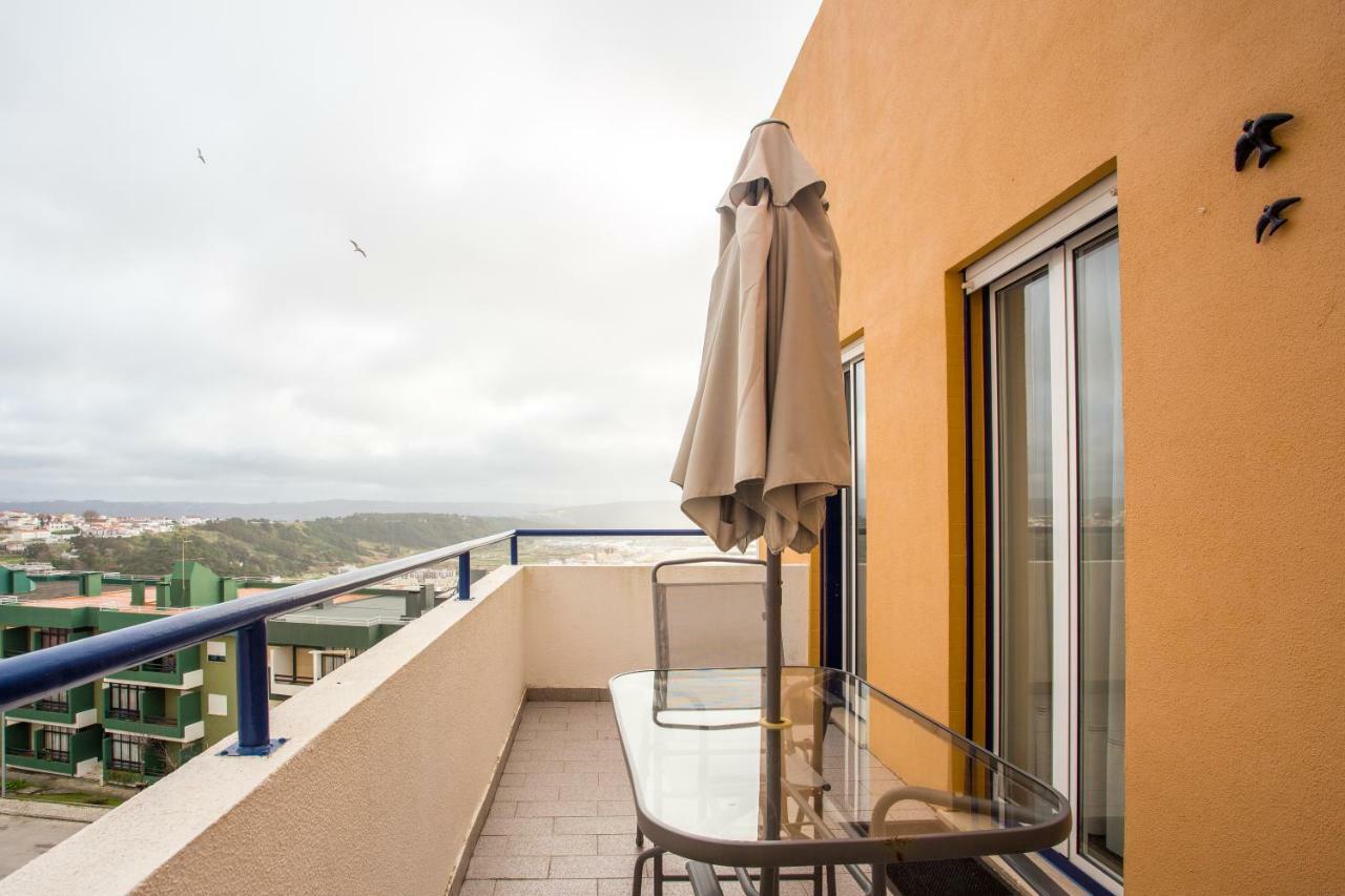 Elegant Sea View Apartment Nazaré Exterior photo
