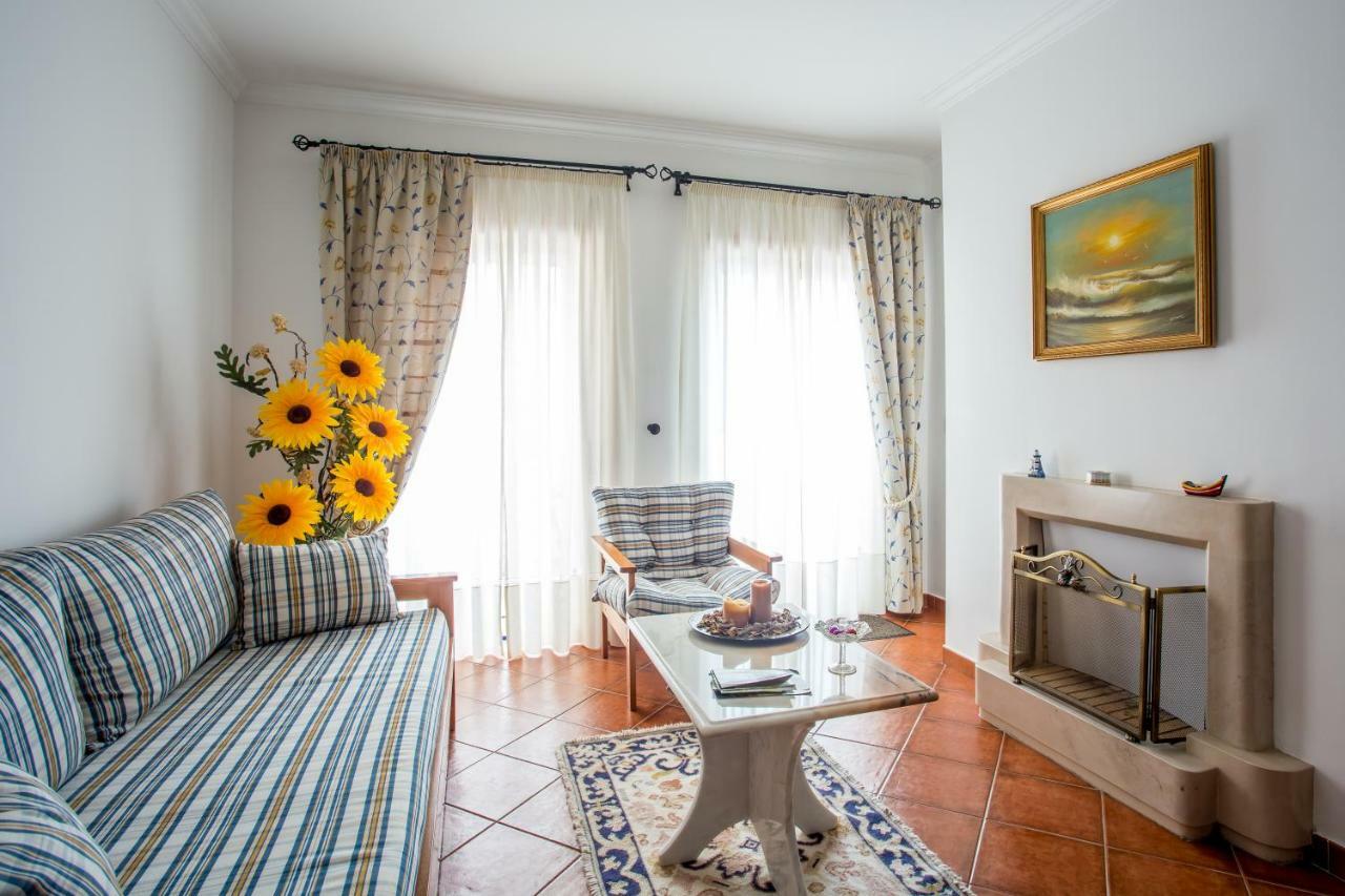 Elegant Sea View Apartment Nazaré Exterior photo